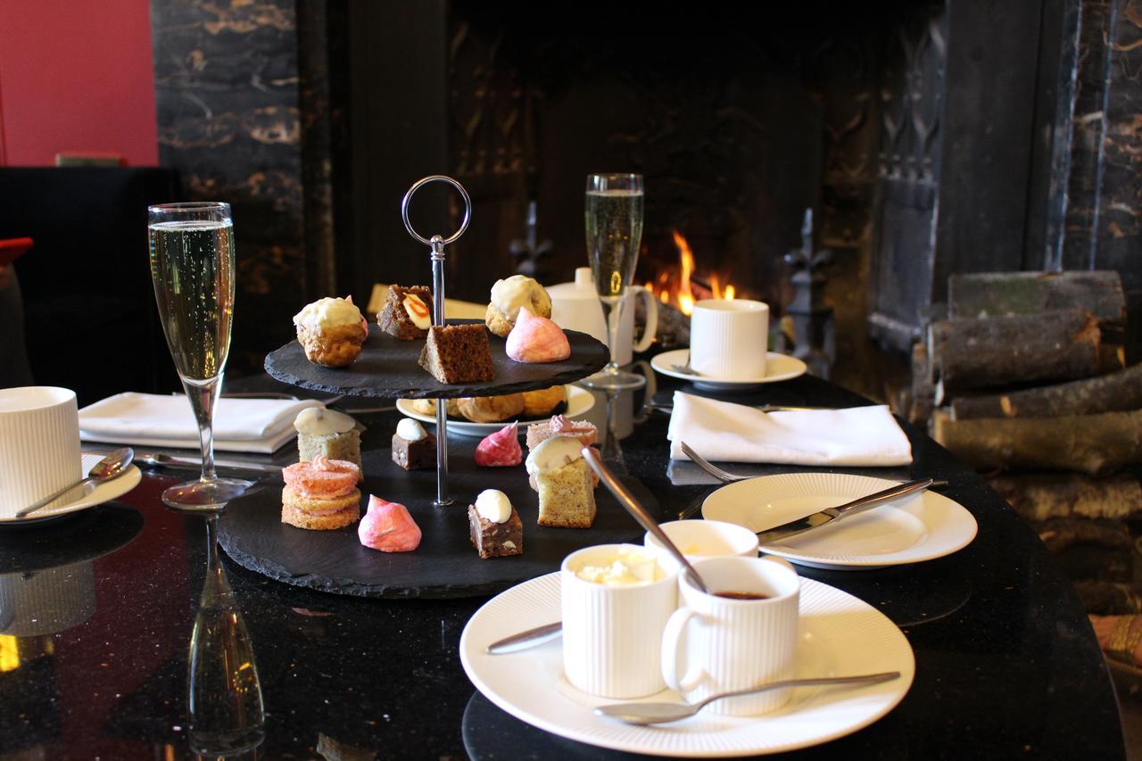 Haigh Hall Hotel Wigan Esterno foto